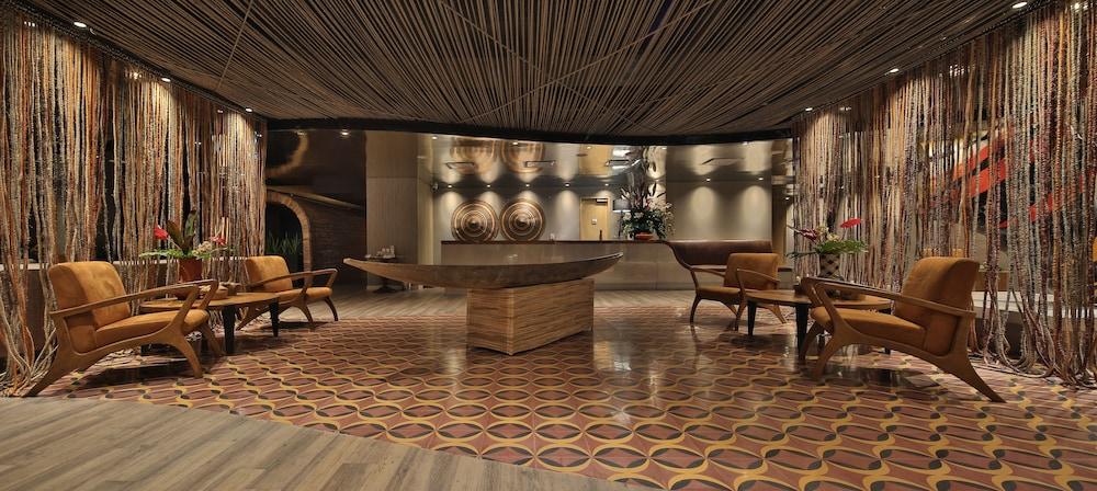 Movich Buro 51 Hotell Barranquilla  Eksteriør bilde The lobby of the hotel