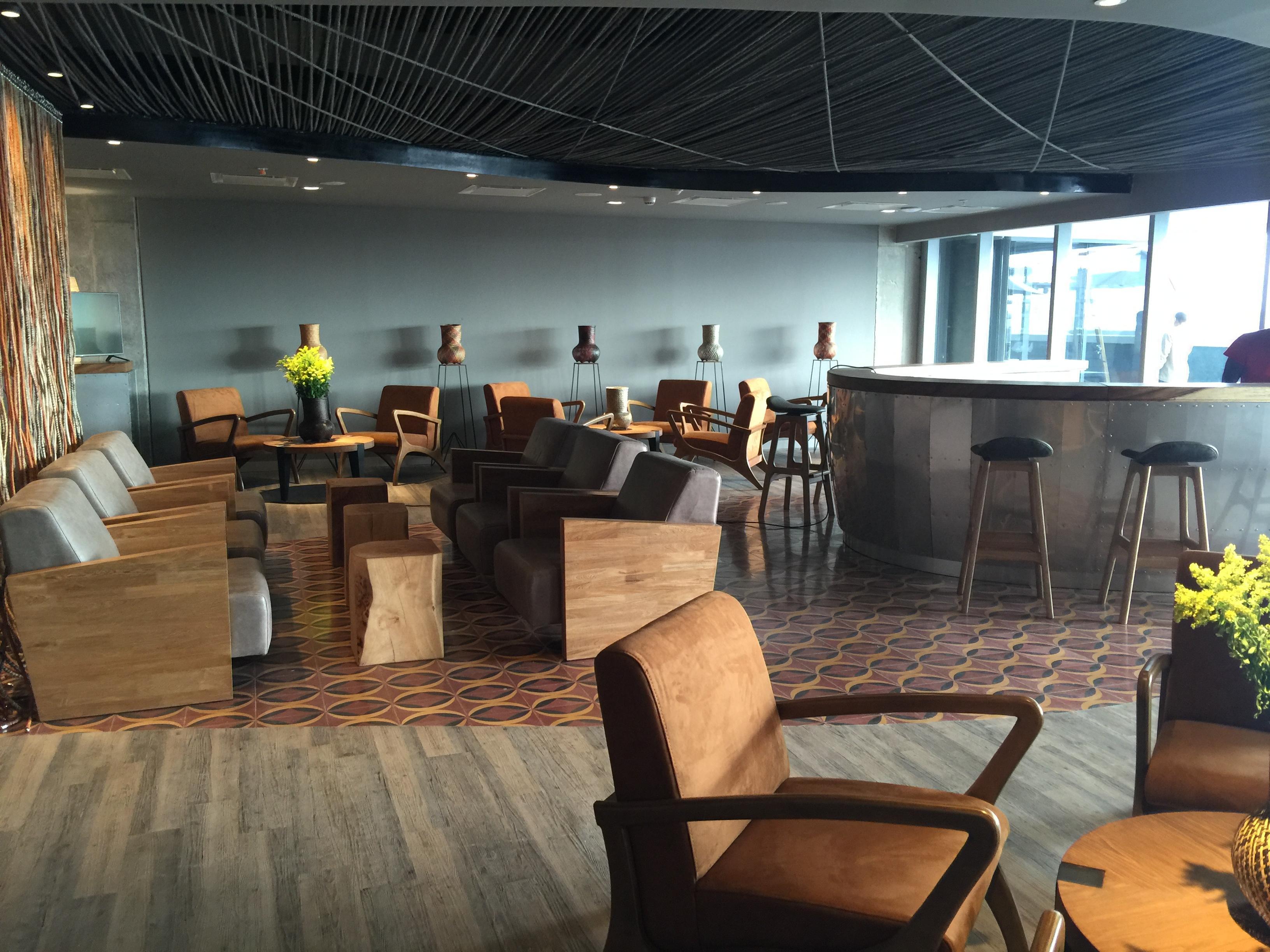 Movich Buro 51 Hotell Barranquilla  Eksteriør bilde The lounge at the airport