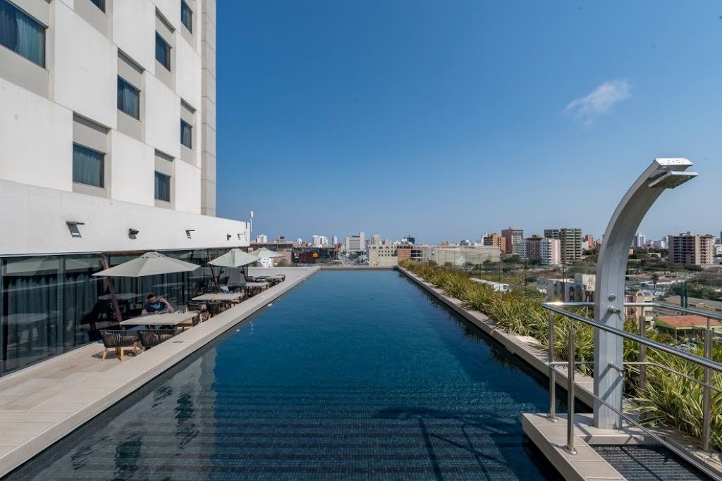 Movich Buro 51 Hotell Barranquilla  Eksteriør bilde The rooftop pool